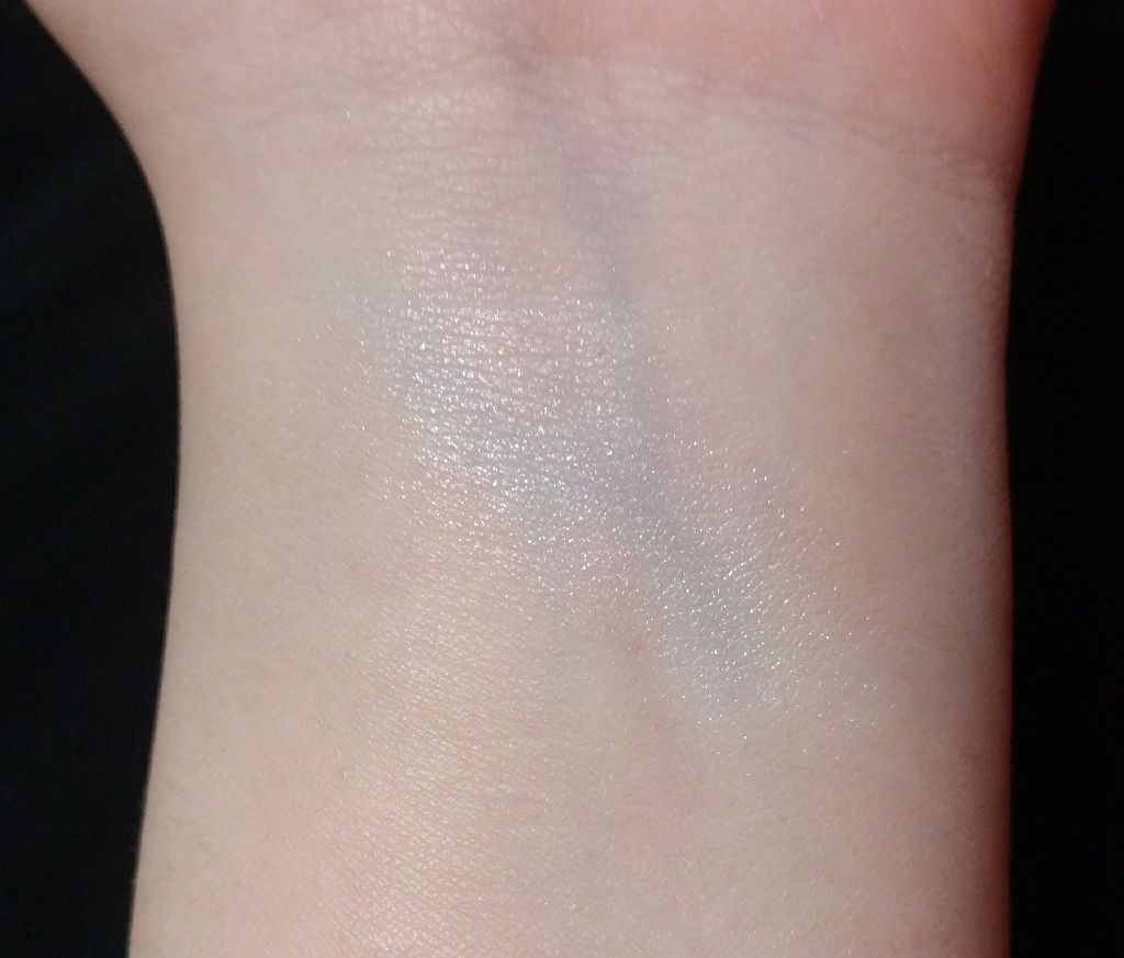 フェイスイルミネーター/ローラ メルシエ/パウダーハイライトを使ったクチコミ（2枚目）