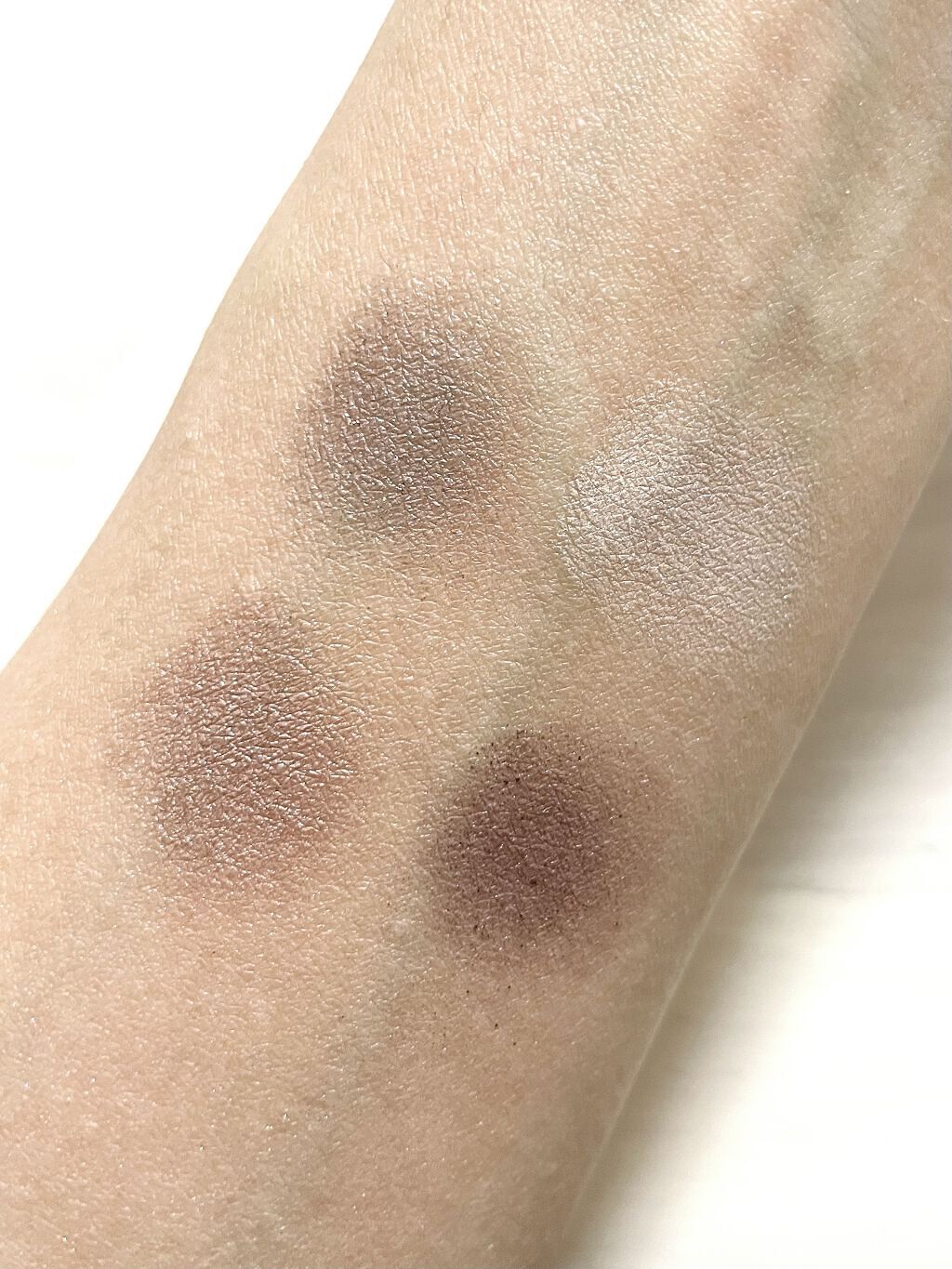 レ キャトル オンブル/CHANEL/アイシャドウパレットを使ったクチコミ（2枚目）