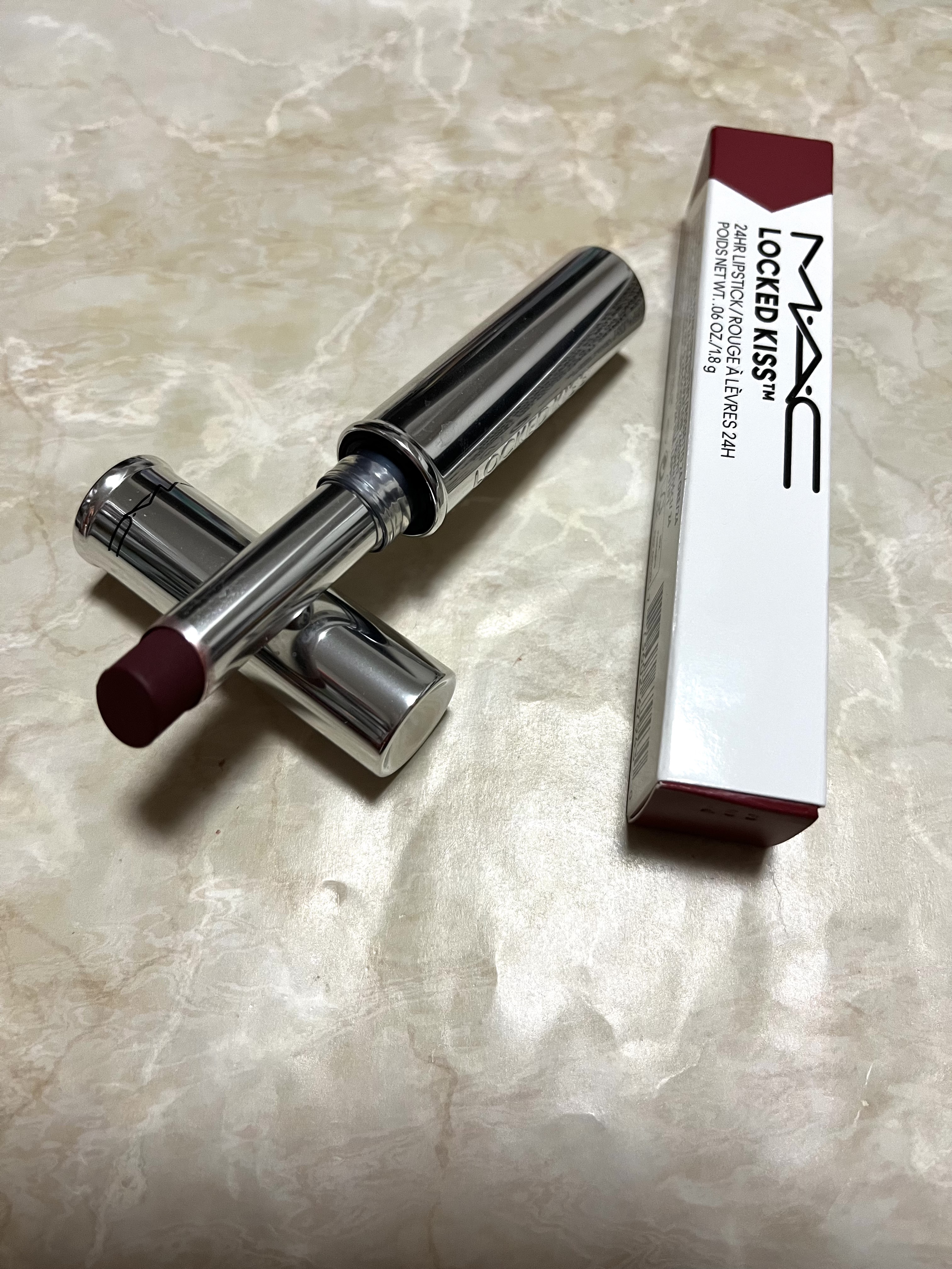 ロックドキス リップスティック ヴィクセン (ミッドトーン ローズ)/M・A・C/口紅を使ったクチコミ（1枚目）