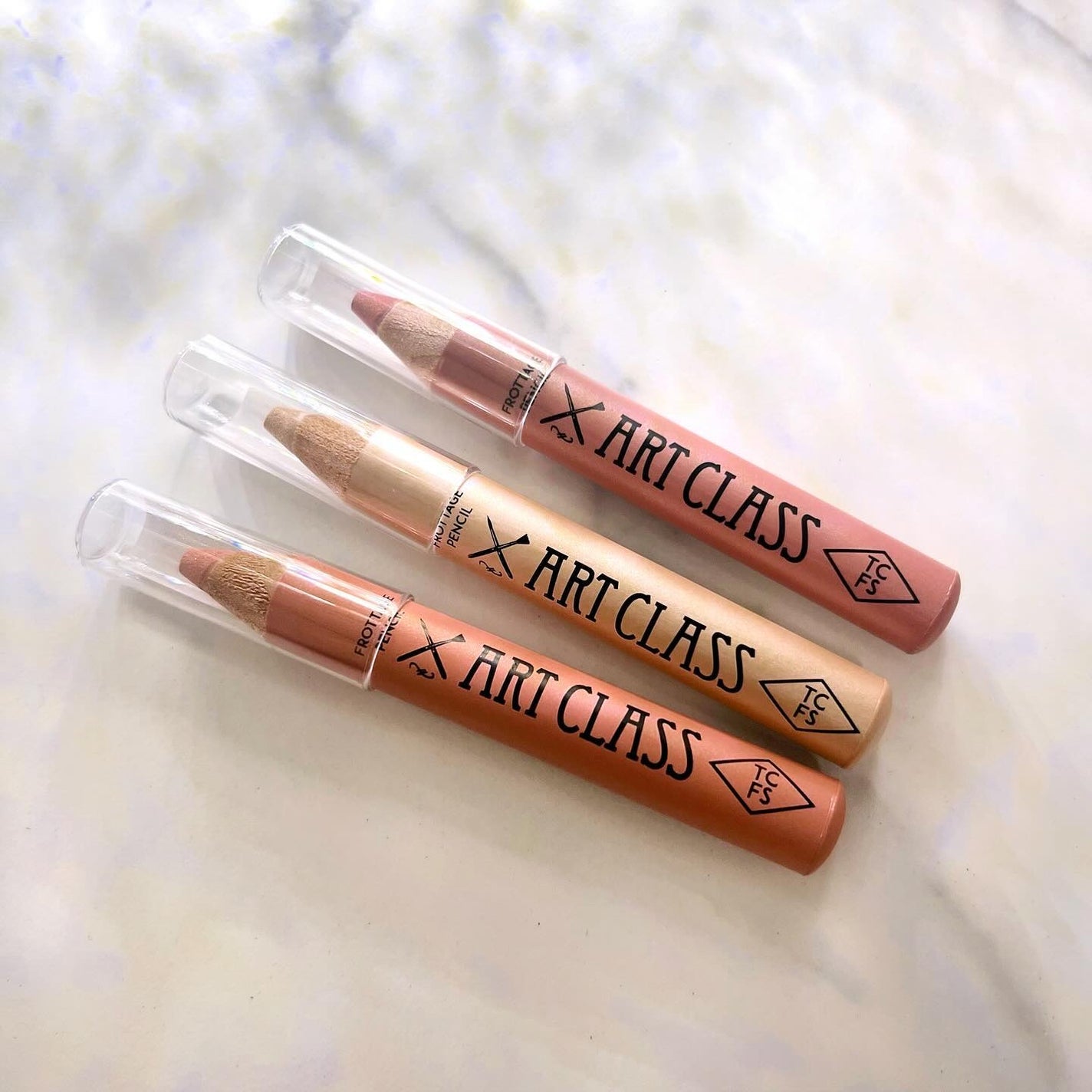 アートクラス フロッタージュペンシル/too cool for school/スティックアイシャドウを使ったクチコミ(5枚目)