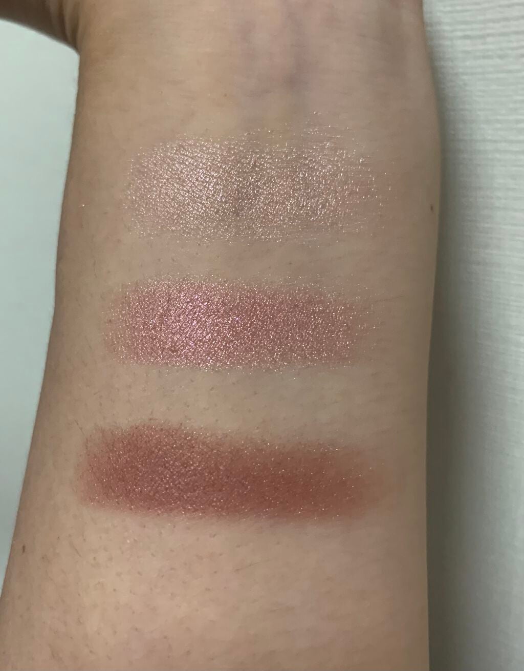 トーンアップアイシャドウ/CEZANNE/アイシャドウパレットを使ったクチコミ(3枚目)