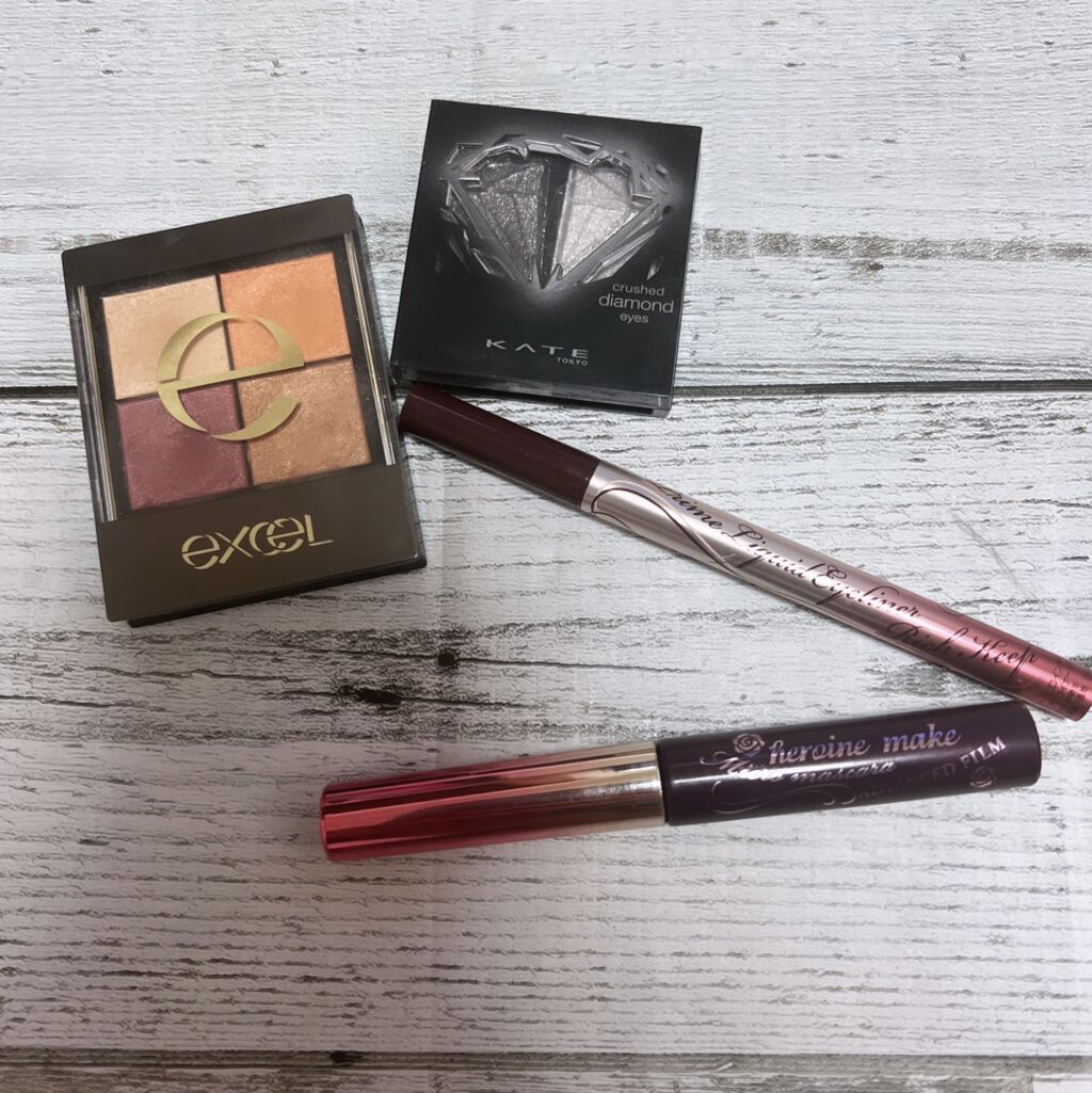 リアルクローズシャドウ/excel/アイシャドウパレットを使ったクチコミ（1枚目）