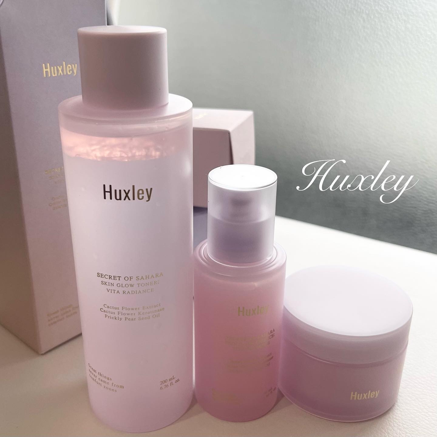 スキングロウクリーム ビタラディアンス/Huxley/フェイスクリームを使ったクチコミ（1枚目）