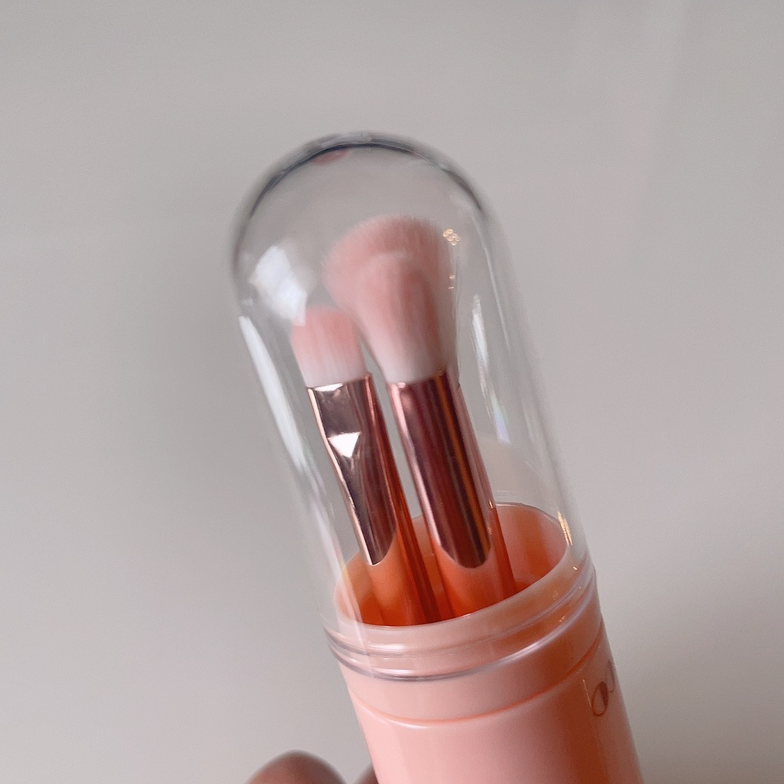 4in1 コットンキャンディーカプセルブラシ/CORINGCO/メイクブラシを使ったクチコミ（2枚目）