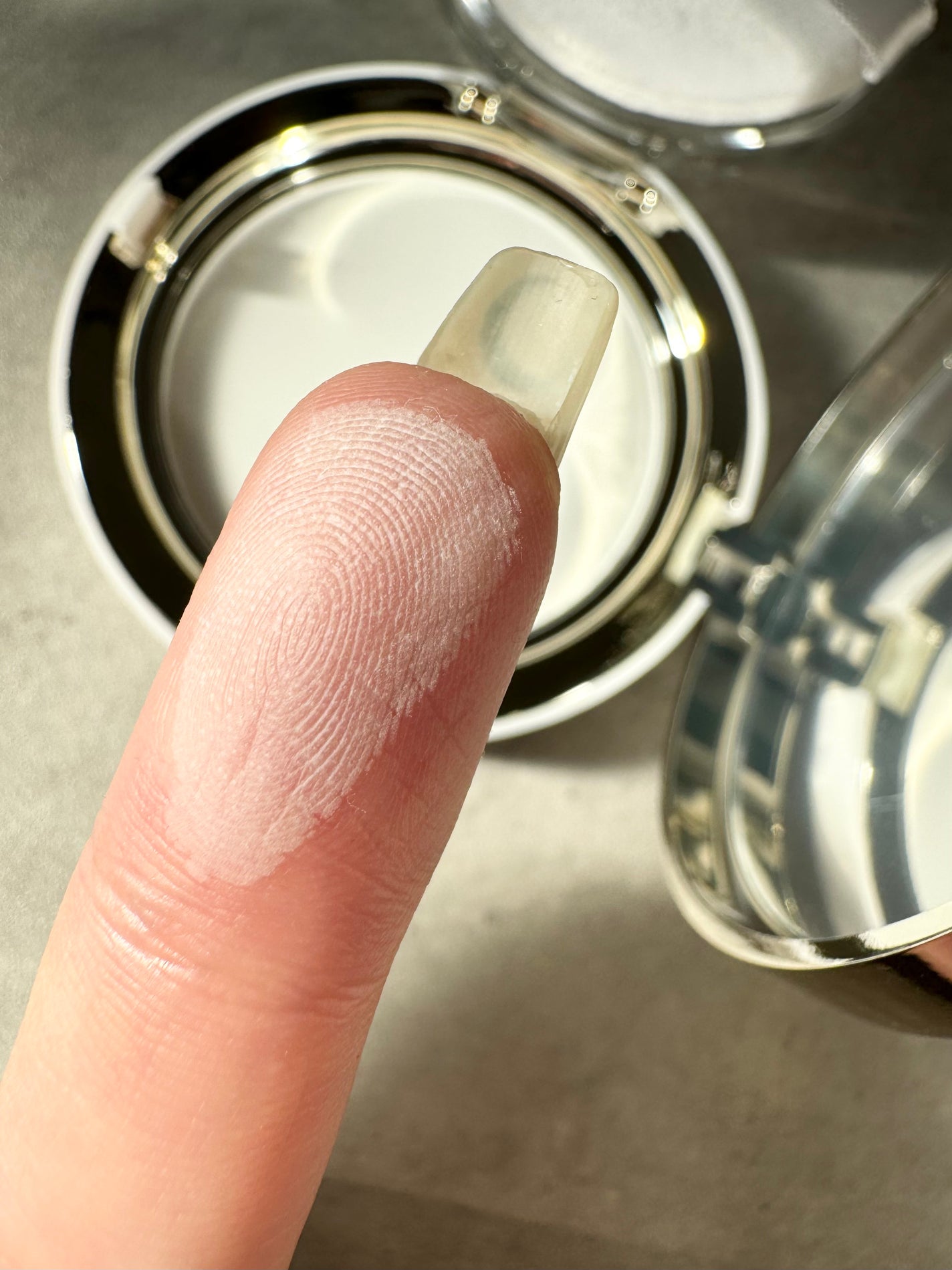 ハイドラセッティングパウダー/byLieto/プレストパウダーを使ったクチコミ(4枚目)