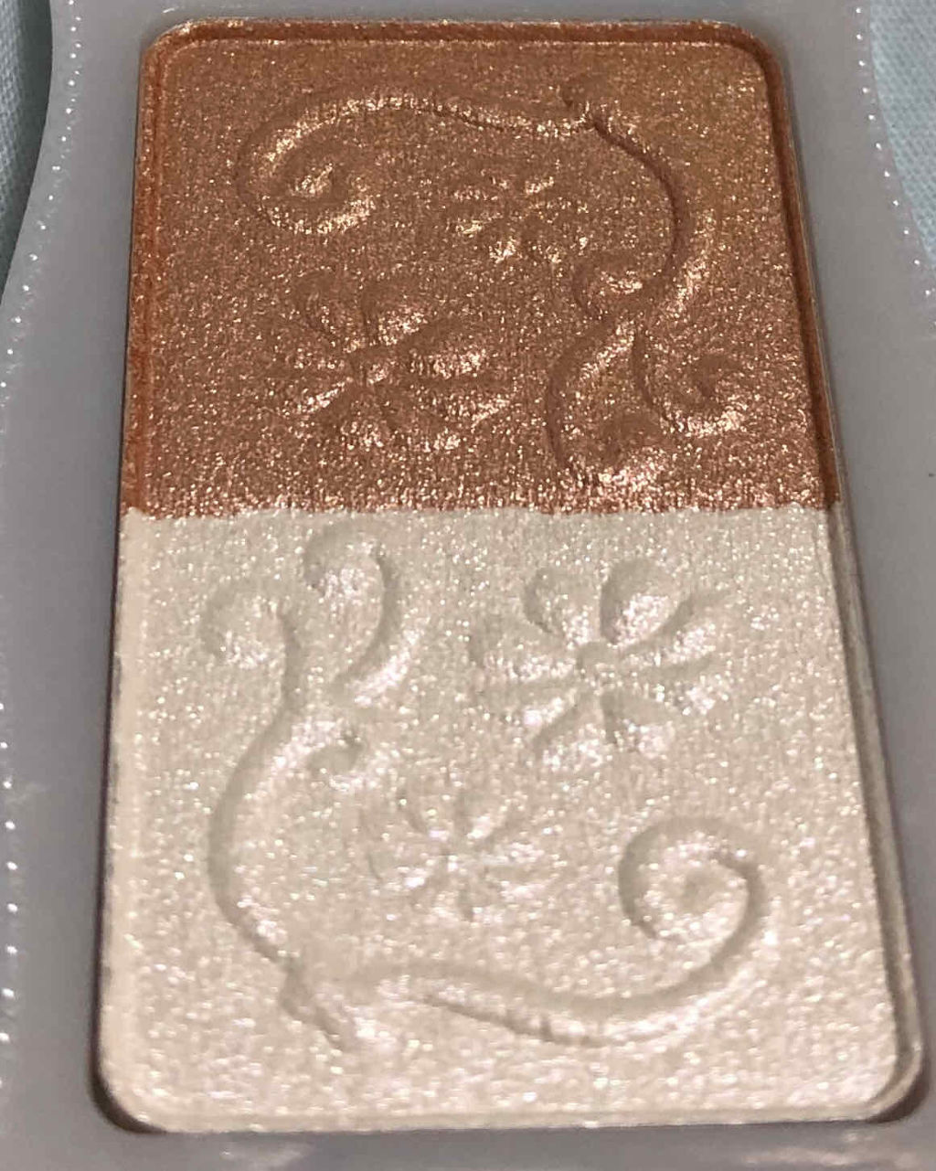 グロウツインカラー 05 ピンクベージュパール/キャンメイク/アイシャドウパレットを使ったクチコミ（2枚目）