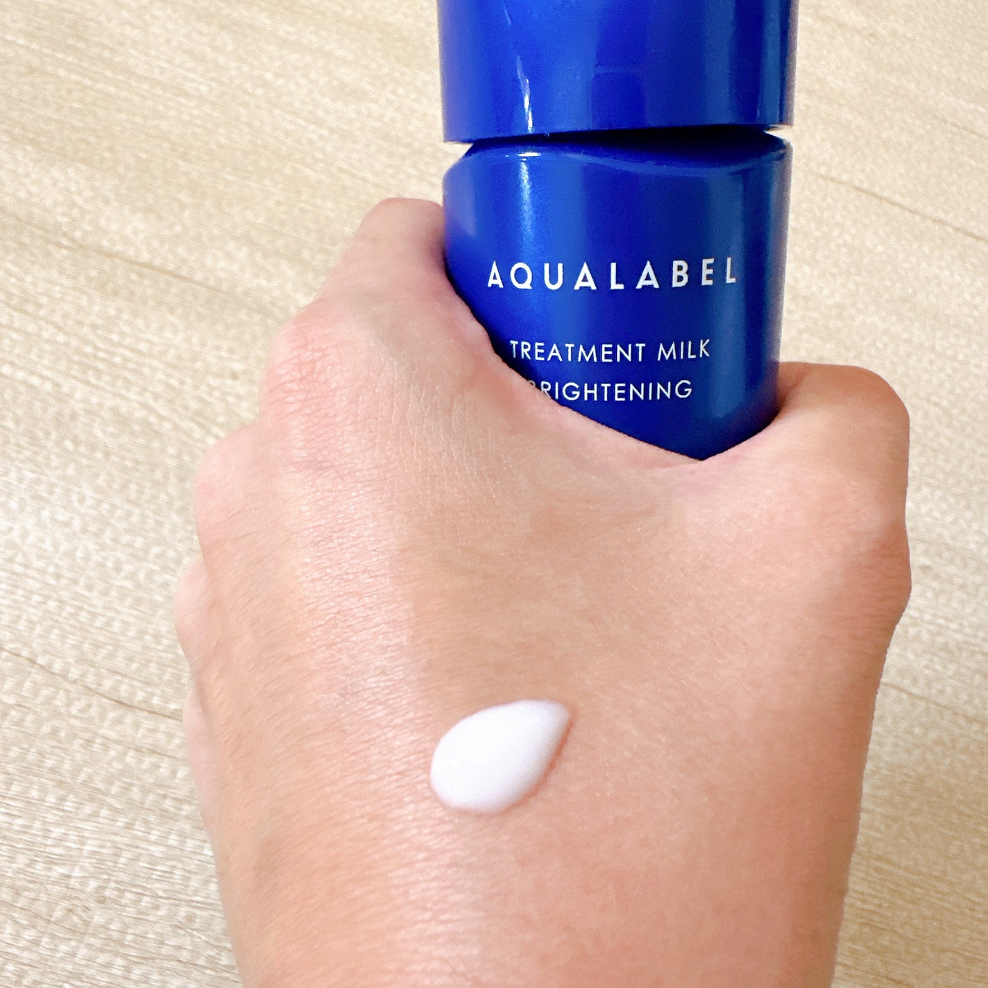 トリートメントミルク(ブライトニング)とてもしっとり/アクアレーベル/乳液を使ったクチコミ(5枚目)