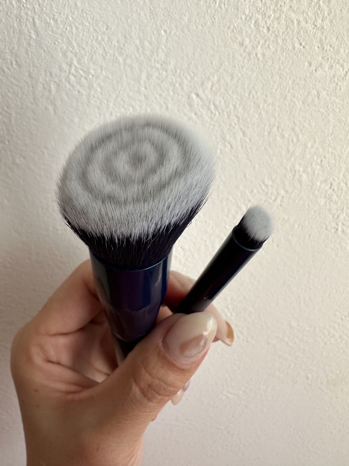 SIXPLUS ファンデーションブラシ・コンシーラーブラシセット/SIXPLUS/メイクブラシを使ったクチコミ（3枚目）