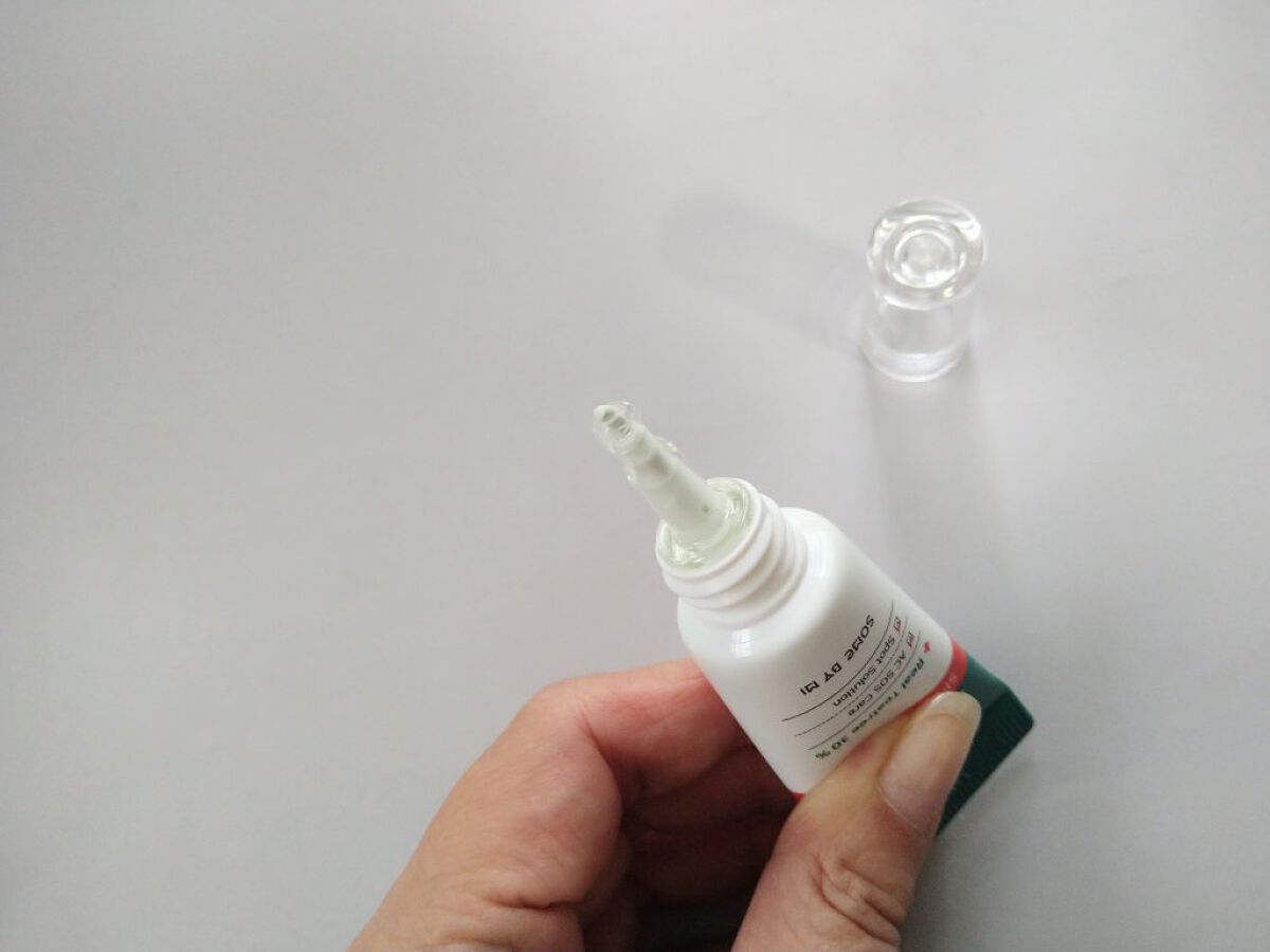 ミラクルアクネクリアスポットトリートメント/SOME BY MI/美容液を使ったクチコミ（2枚目）