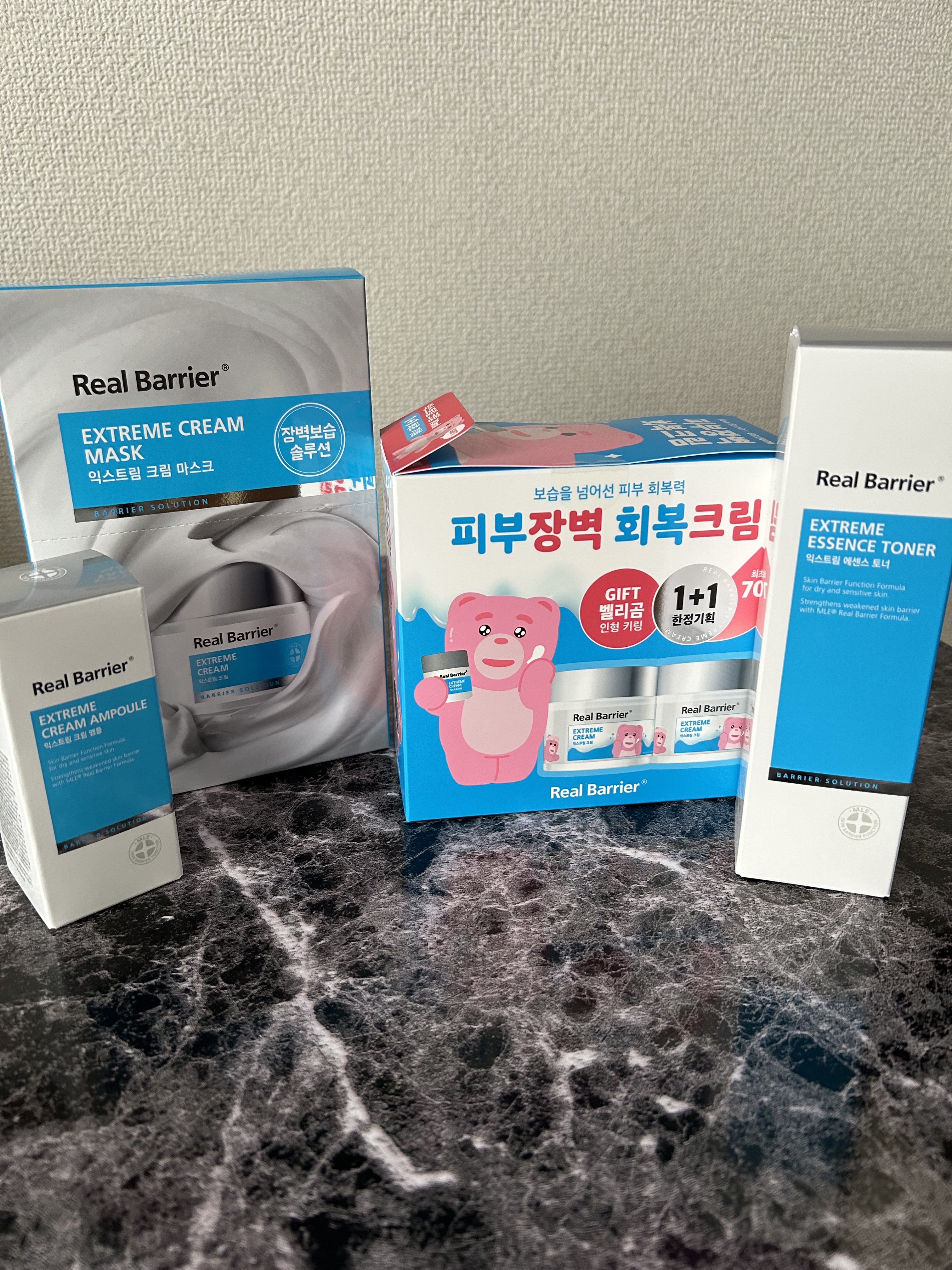 エクストリームクリームアンプル/Real Barrier/美容液を使ったクチコミ（1枚目）