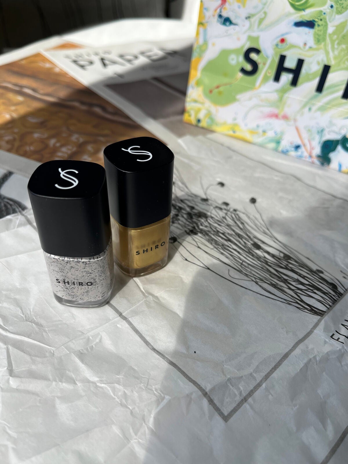 亜麻ネイル/SHIRO/マニキュアを使ったクチコミ(4枚目)