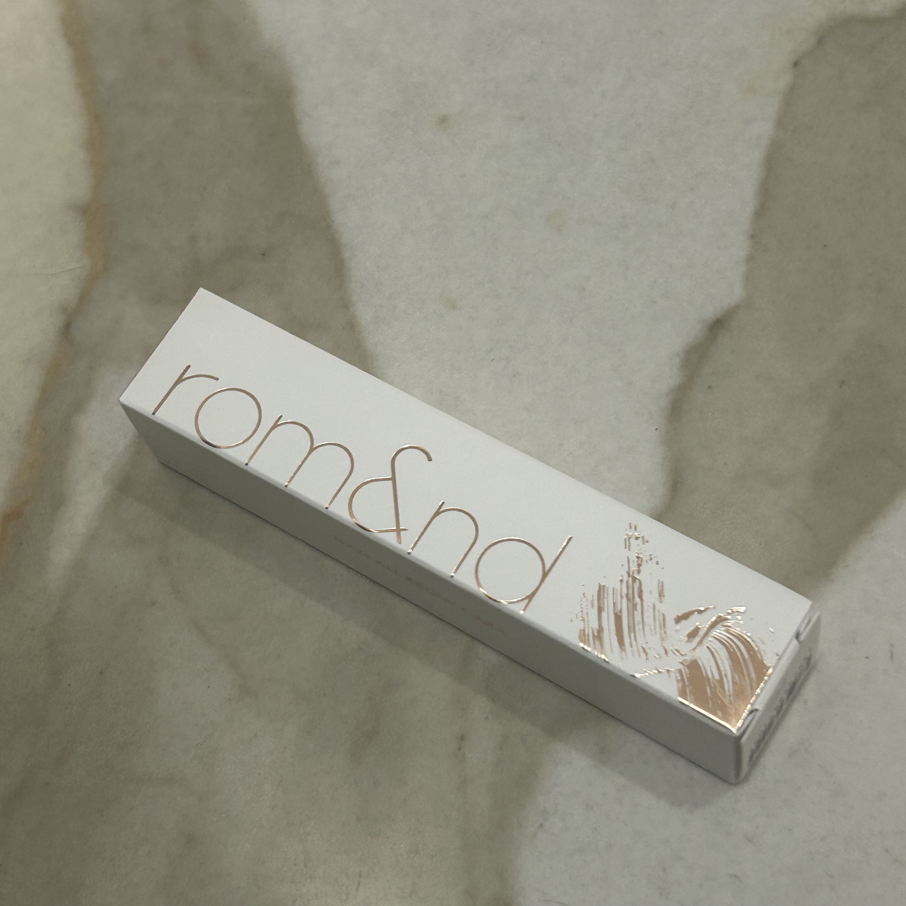 ハンオールブロウカラ/rom&amp;nd/眉マスカラを使ったクチコミ（1枚目）