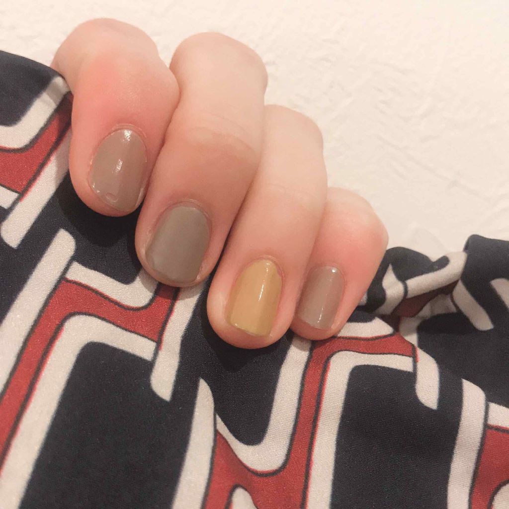 カラフルネイルズ/キャンメイク/マニキュアを使ったクチコミ(3枚目)