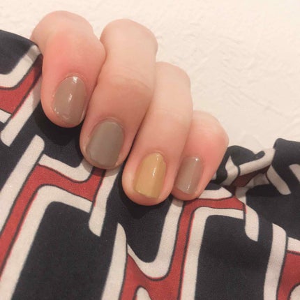 カラフルネイルズ/キャンメイク/マニキュアを使ったクチコミ(3枚目)