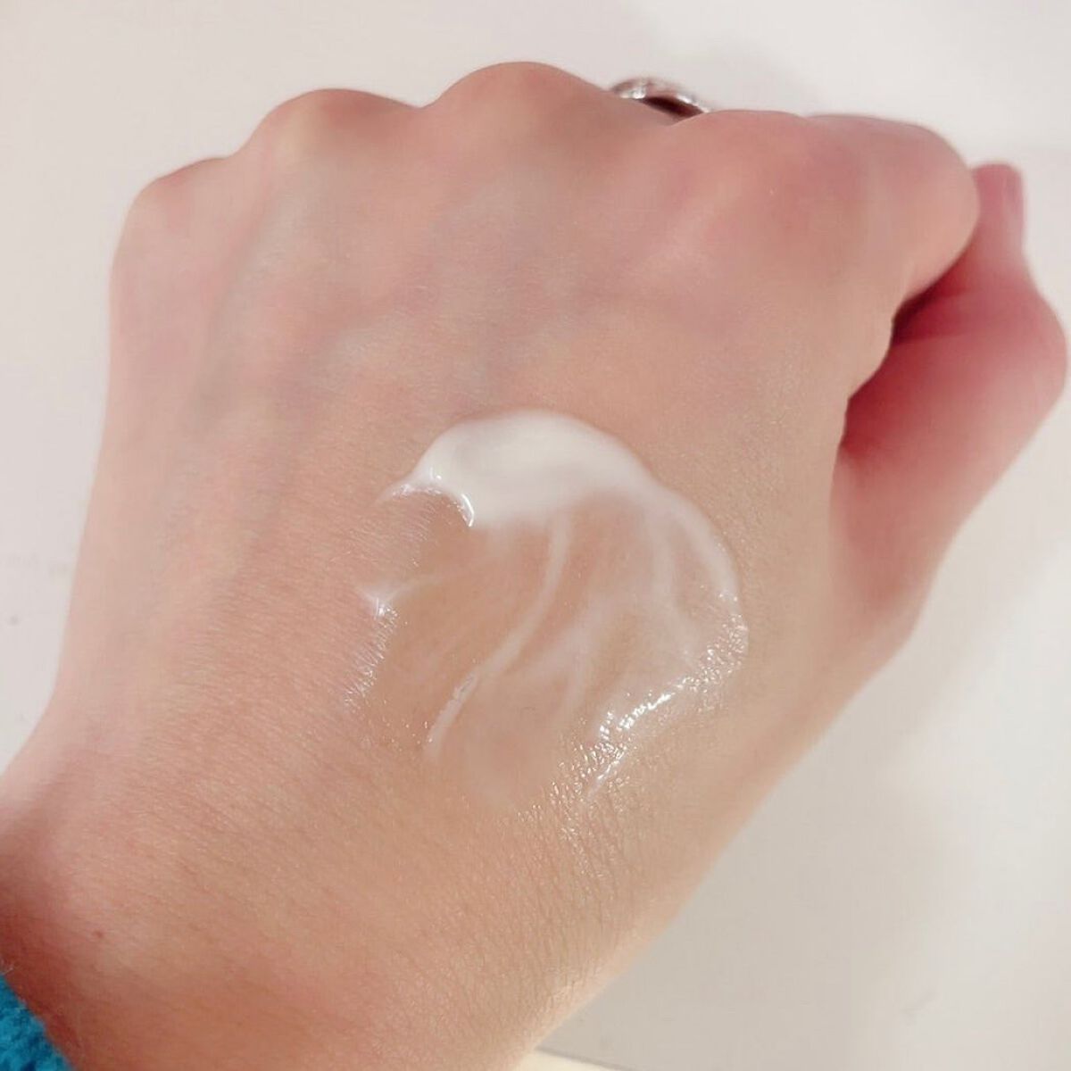 薬用 リンクルセラム/エトヴォス/美容液を使ったクチコミ(4枚目)