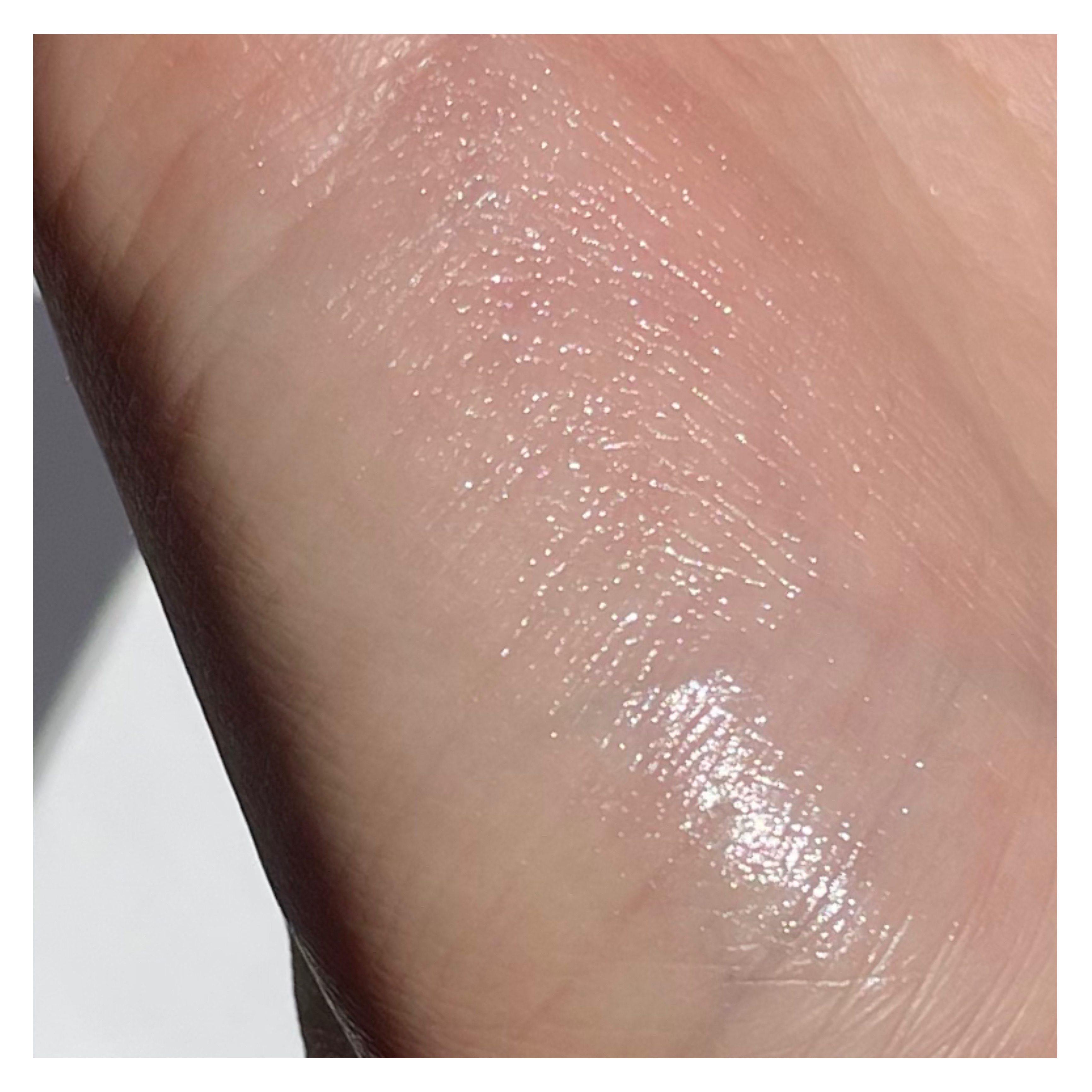 シャネル ルージュ ココ ボーム 912 ドリーミー ホワイト/CHANEL/口紅を使ったクチコミ（2枚目）