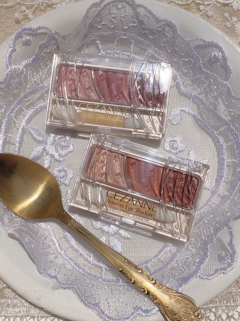 トーンアップアイシャドウ/CEZANNE/アイシャドウパレットを使ったクチコミ(7枚目)