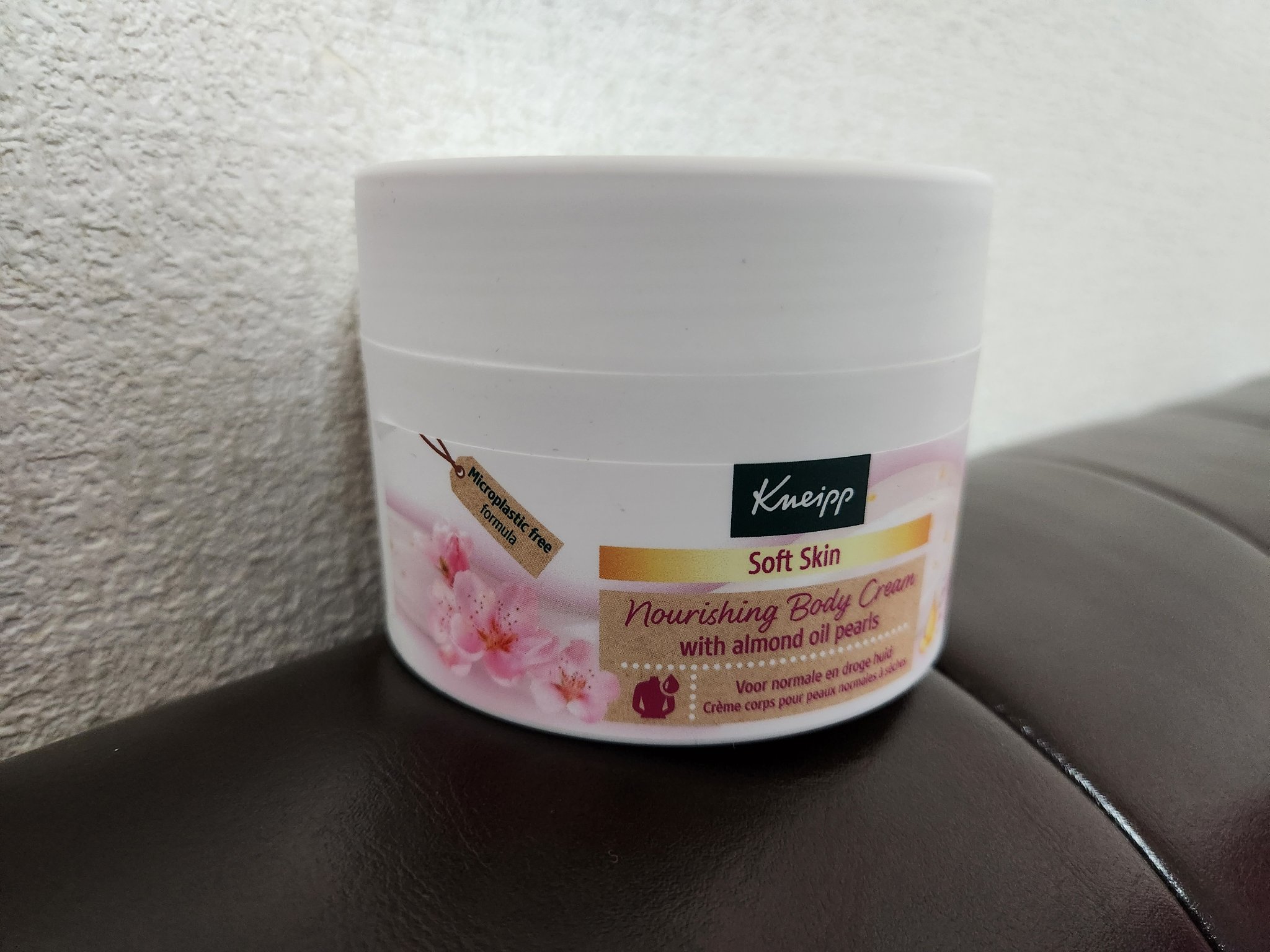 試してみた】クナイプ クナイプ ボディクリーム Soft-Skin