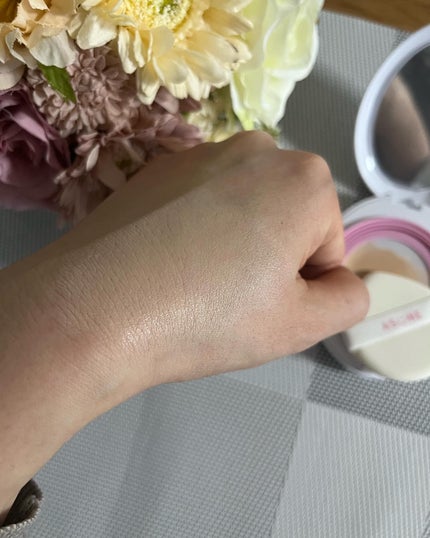 デューイーメッシュファンデーション/ASUNE /クッションファンデーションを使ったクチコミ(4枚目)