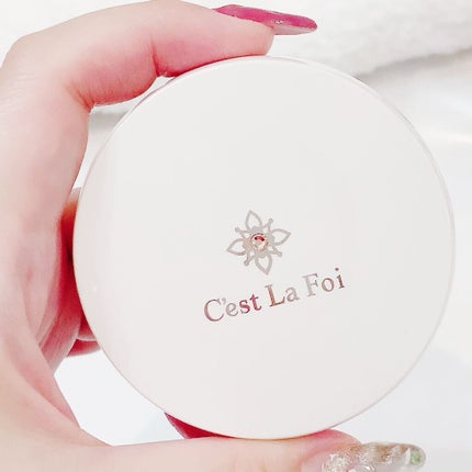 エッセンスパウダー /セラフォア/プレストパウダーを使ったクチコミ(3枚目)