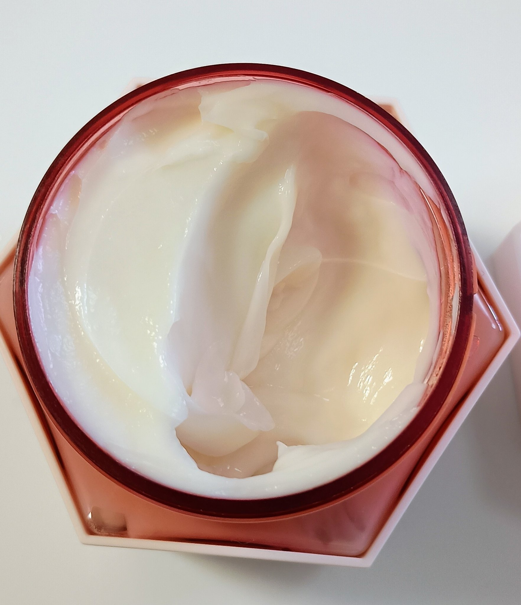 ハニーク エンリッチメント IPエッセンスマスク 集中パック/ハニーク/洗い流すヘアトリートメントを使ったクチコミ（1枚目）