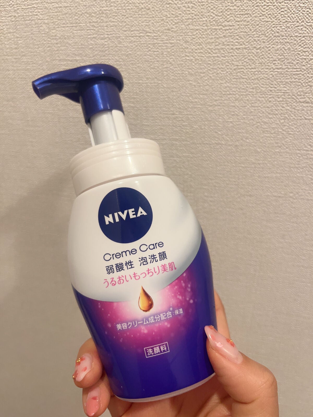 ニベア クリアビューティー弱酸性泡洗顔 もっちり美肌/ニベア/泡洗顔を使ったクチコミ(1枚目)