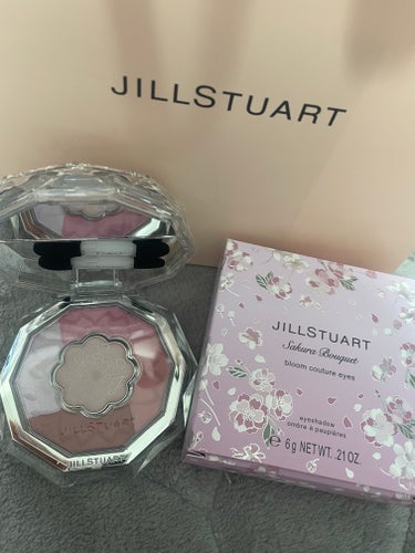 ジルスチュアート ブルームクチュール アイズ 23 sakura symphony<サクラブーケ>（限定）/JILL STUART/アイシャドウパレットを使ったクチコミ（1枚目）