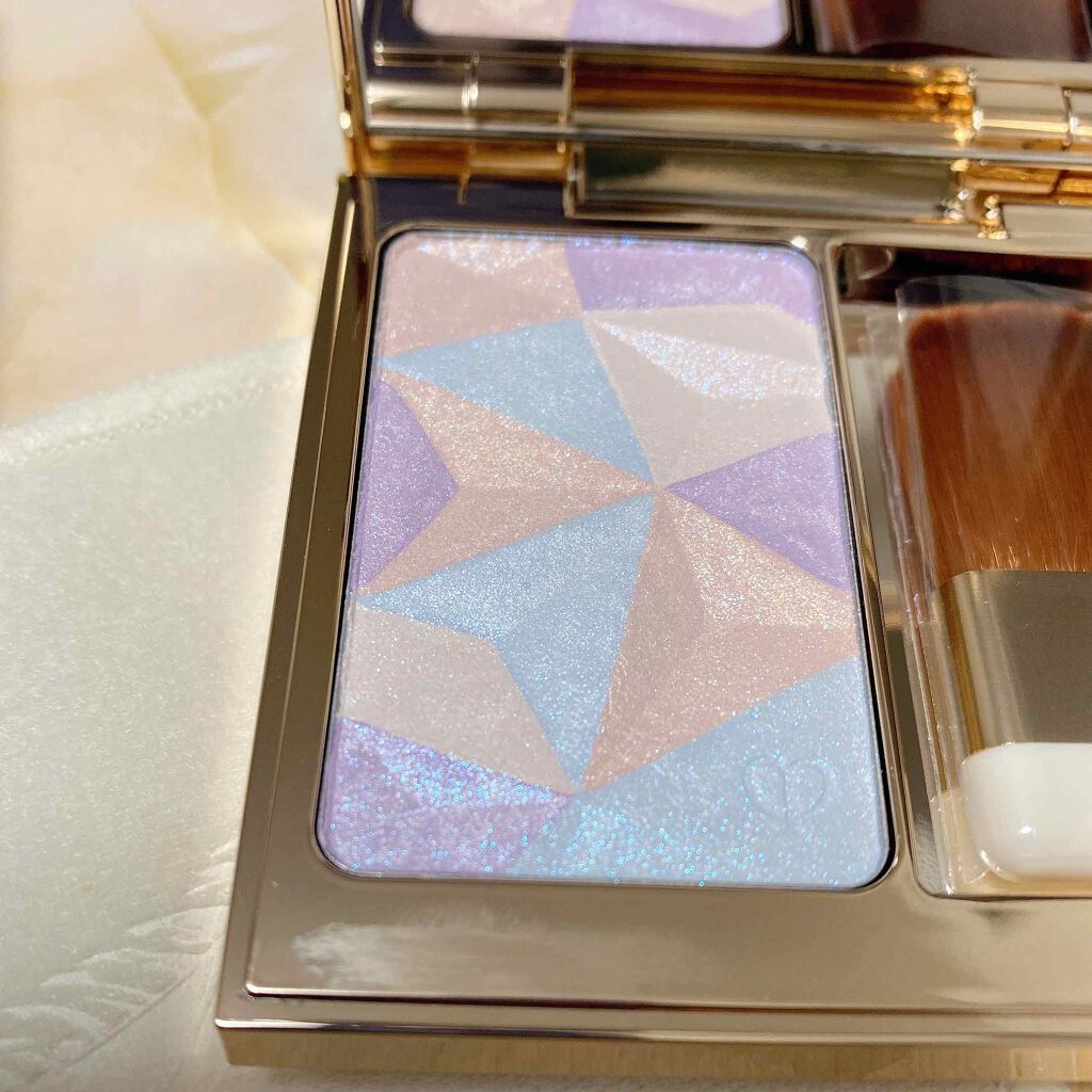 クレ・ド・ポー ボーテ レオスールデクラ/クレ・ド・ポー ボーテ/パウダーハイライトを使ったクチコミ（2枚目）