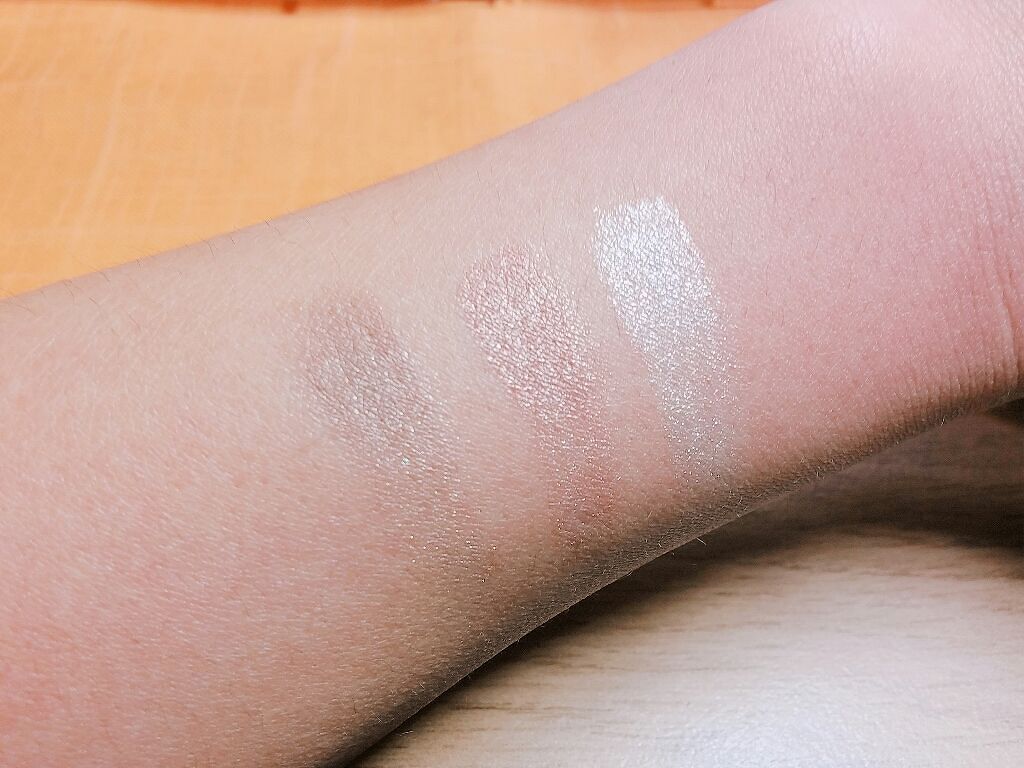 トーンアップアイシャドウ/CEZANNE/アイシャドウパレットを使ったクチコミ(2枚目)