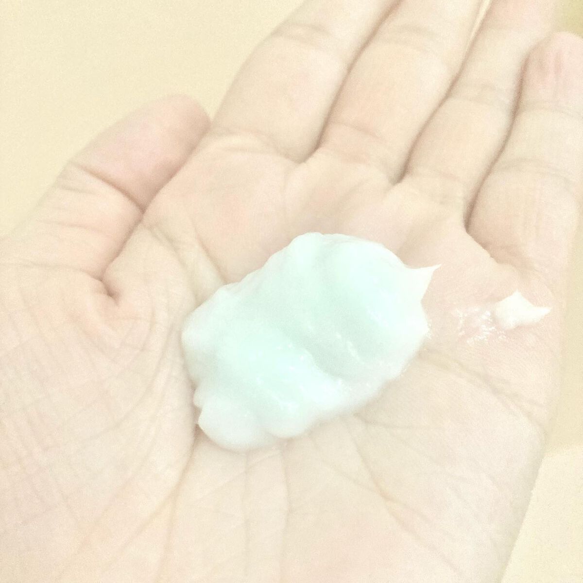 髪のキメ美容プレミアムヘアオイル/エッセンシャル/ヘアオイルを使ったクチコミ（3枚目）