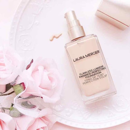 フローレス ルミエール ラディアンス パーフェクティング ファンデーション/ローラ メルシエ/リキッドファンデーションを使ったクチコミ(1枚目)