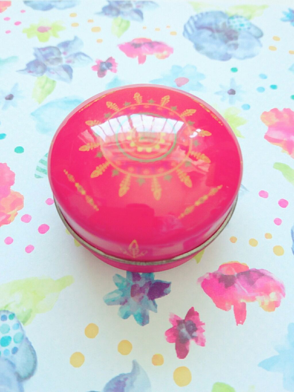 DAISO エルファーポンポンチークBのクチコミ「ダイソーエルファー
ポンポンチーク

こちらはダイソーに行ったときに
気になって買ったものです.....」（2枚目）