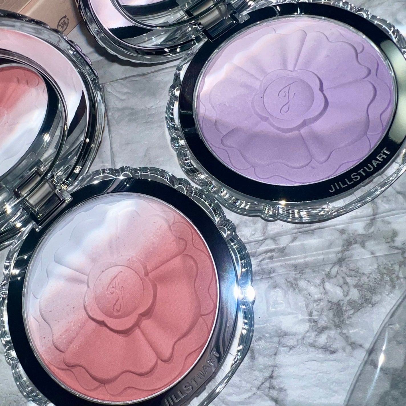 ジルスチュアート パステルペタル ブラッシュ/JILL STUART/パウダーチークを使ったクチコミ(1枚目)