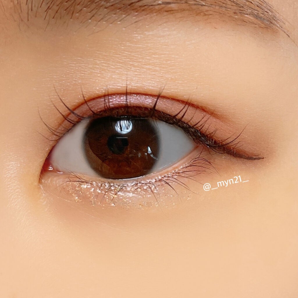 DAZE EYE GLITTER/4OIN /リキッドアイシャドウを使ったクチコミ(3枚目)