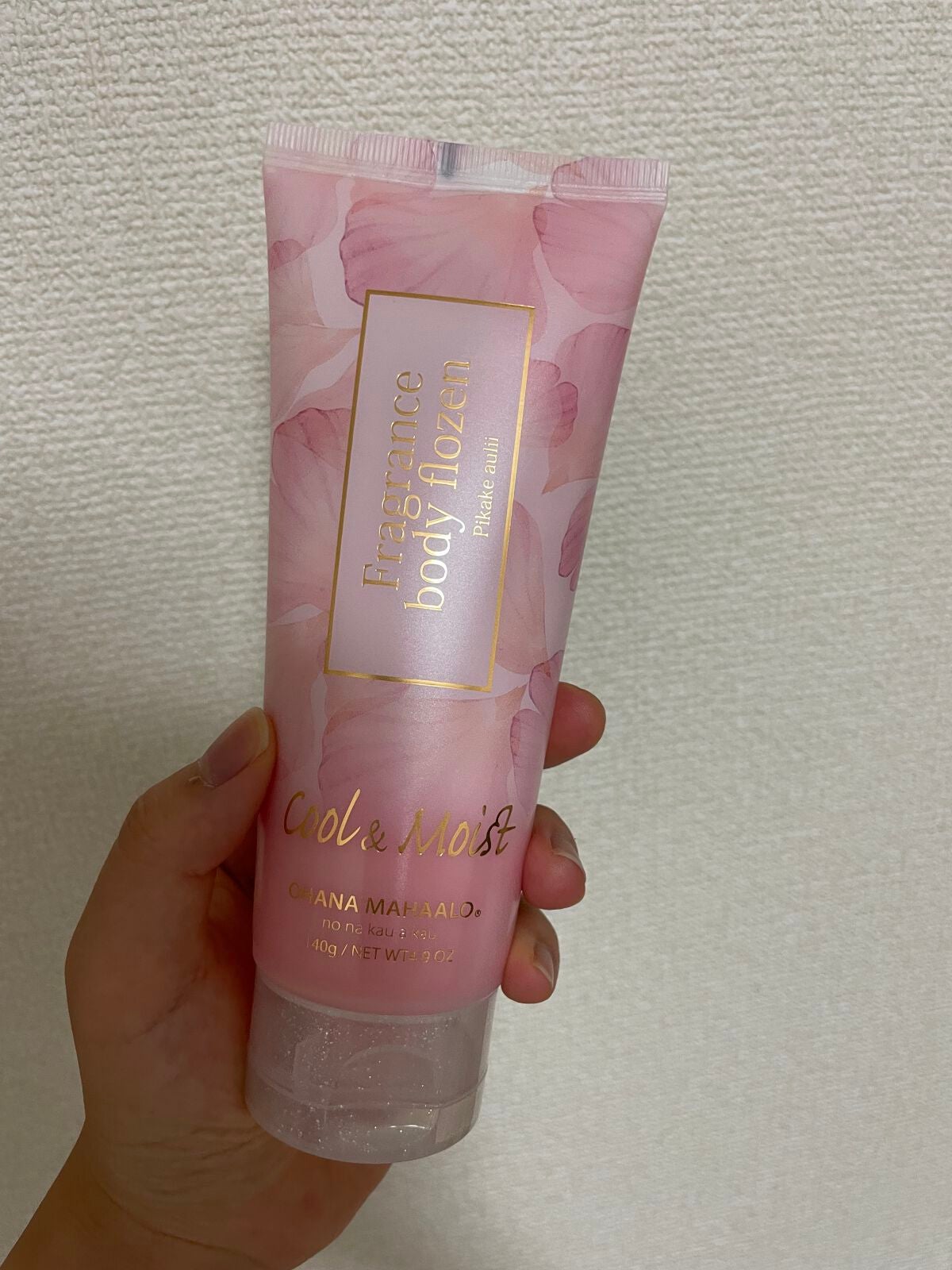 オハナ・マハロ フレグランスボディフローズン 〈ハリーアノヘア〉 【ボディジェルクリーム】/OHANA MAHAALO/ボディローションを使ったクチコミ(1枚目)