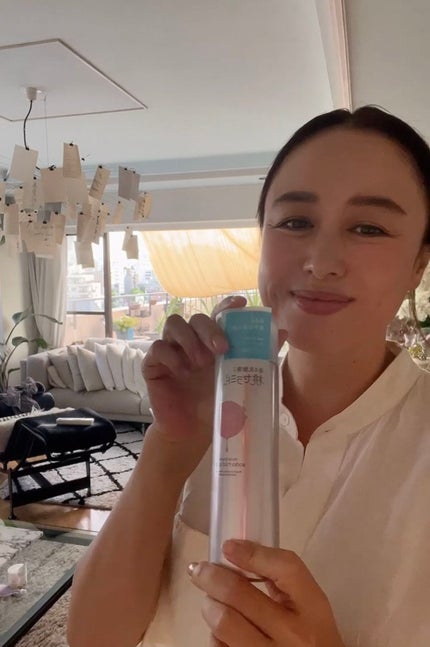 Miwa Kamise on LIPS 「めちゃしっとり💕お手軽炭酸ミスト!!!!この夏の必須アイテムだ..」(4枚目)