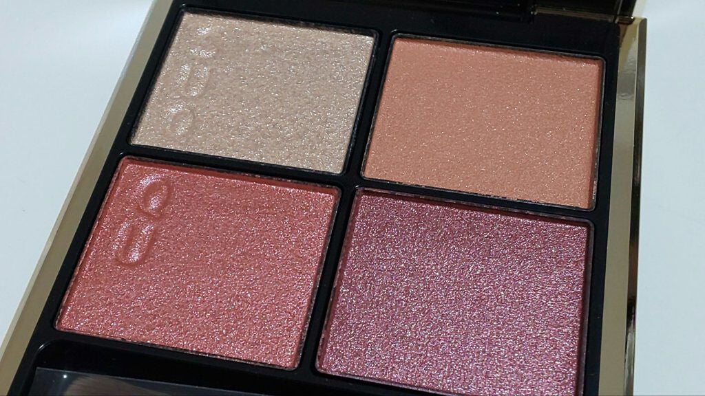 シグニチャー カラー アイズ/SUQQU/アイシャドウパレットを使ったクチコミ(3枚目)