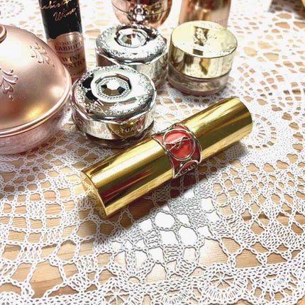 ルージュ ヴォリュプテ シャイン/YVES SAINT LAURENT BEAUTE/口紅を使ったクチコミ(2枚目)