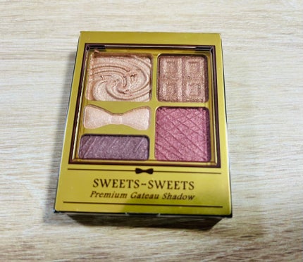 プレミアムガトーシャドウ/スウィーツ スウィーツ/アイシャドウパレットを使ったクチコミ(2枚目)