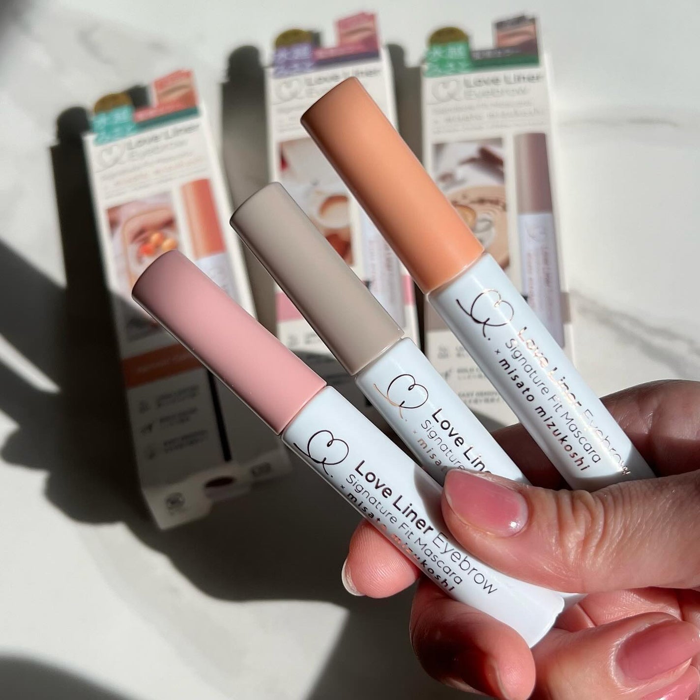 ラブ・ライナー シグネチャーフィットマスカラ MMC2<アイブロウ>/ラブ・ライナー/眉マスカラを使ったクチコミ(1枚目)