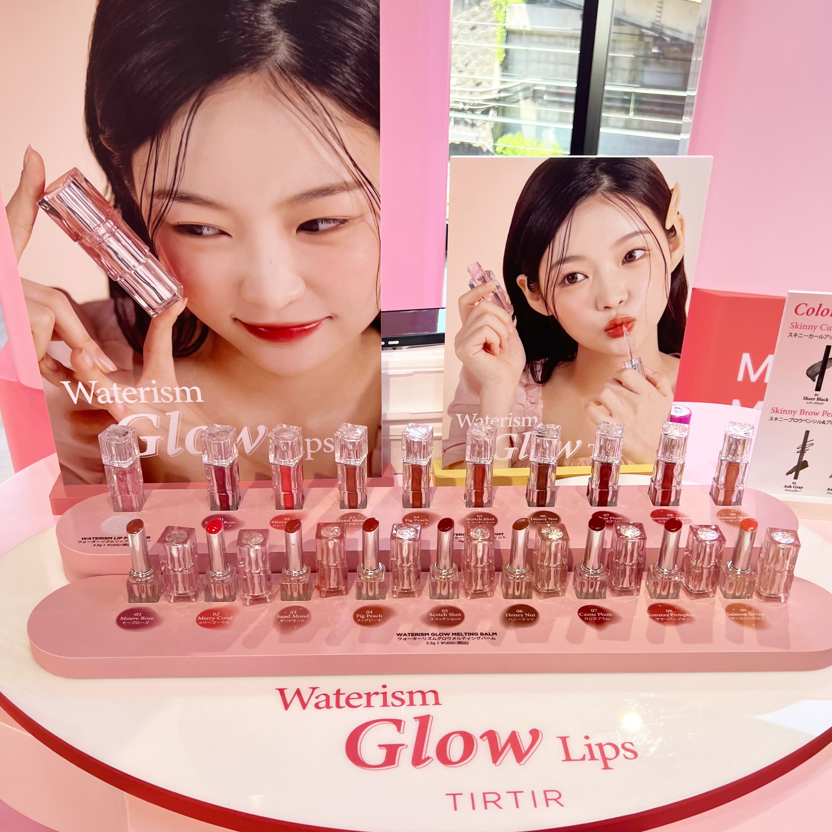 TIRTIR(ティルティル) スキニーブロウペンシル＆ブロウマスカラのクチコミ「\TIRTIRから登場/

クッションファンデで有名なあのTIRTIRから
ポイントメイクライ.....」（2枚目）