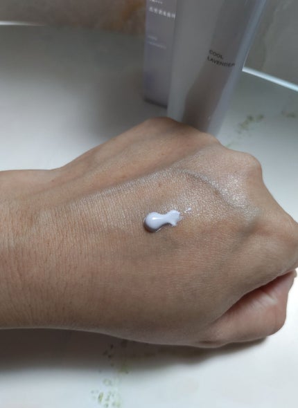 ケイト スノースキンベース/KATE/化粧下地を使ったクチコミ(5枚目)