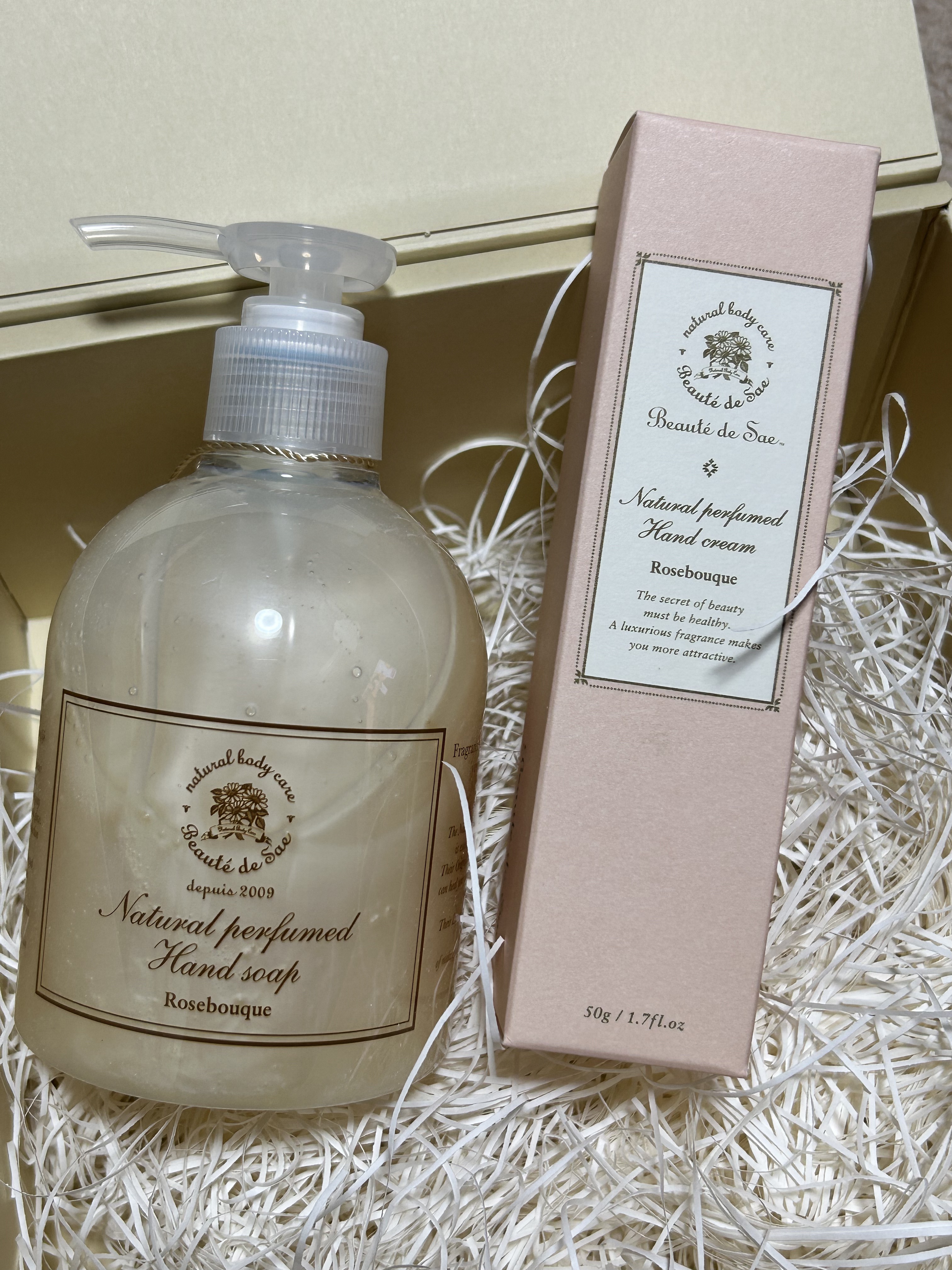 ナチュラル パフュームド ハンドソープ ローズブーケ/ボーテ デュ サエ/ハンドクリームを使ったクチコミ（1枚目）