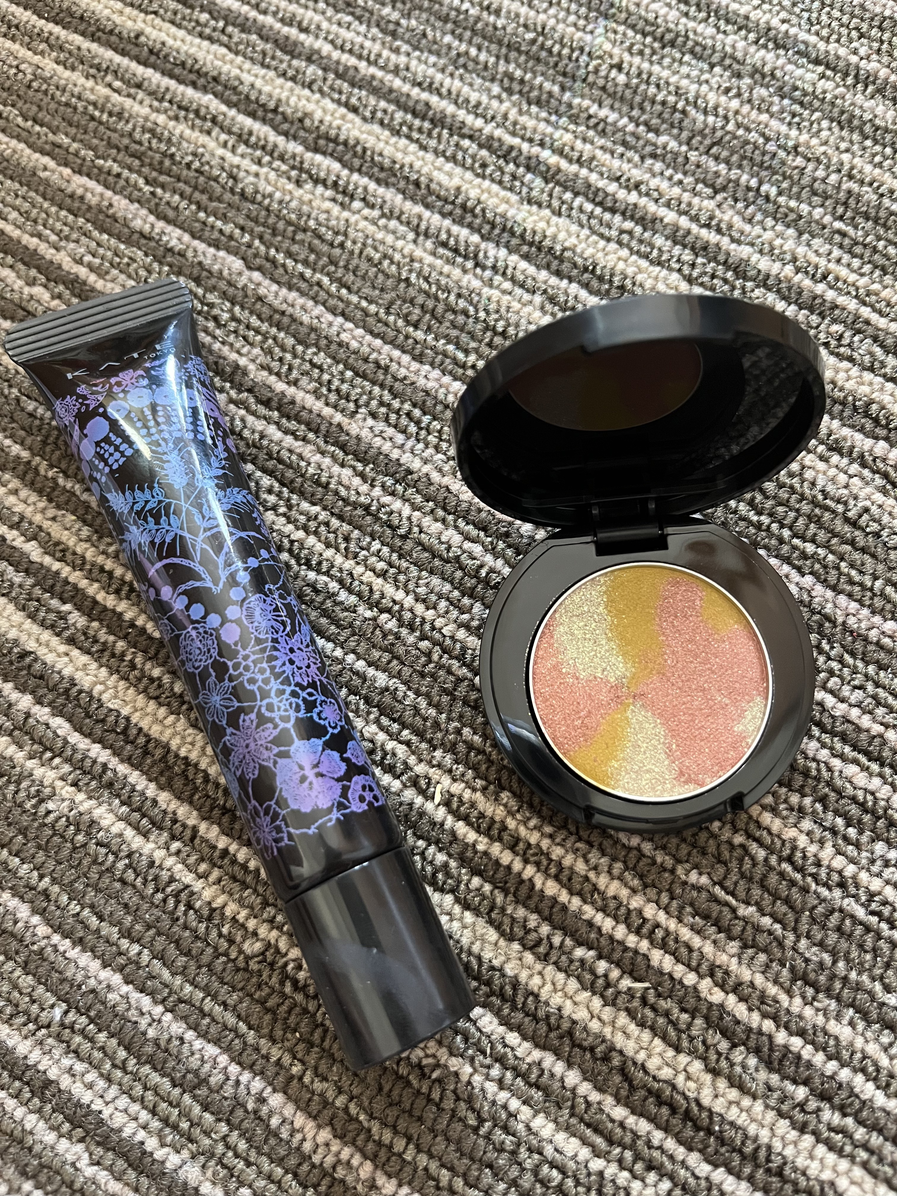 KATE 魂コレクション レアマーブルカラー/KATE/アイシャドウパレットを使ったクチコミ（2枚目）