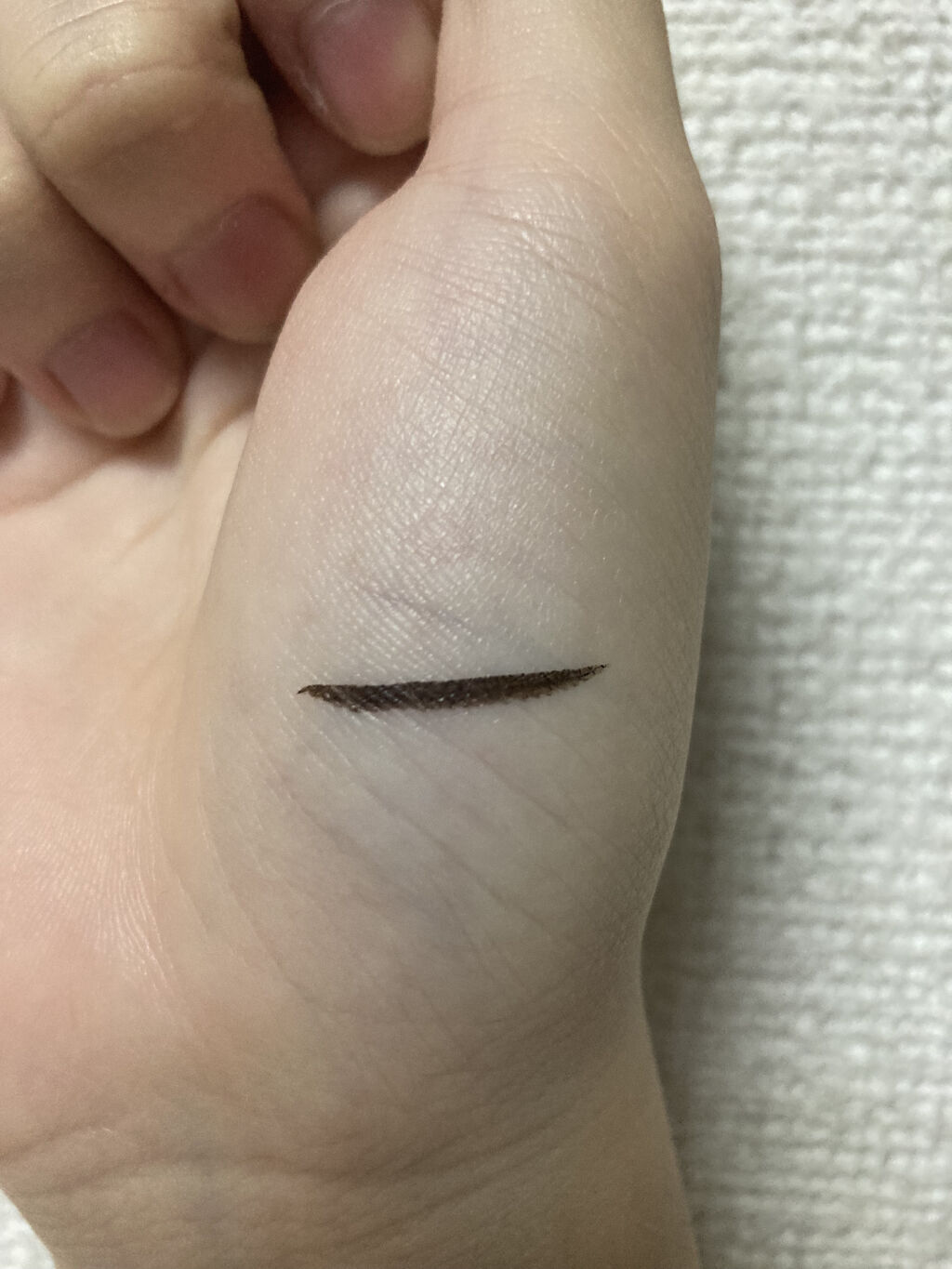 スキルレスライナー/LUMIURGLAS/リキッドアイライナーを使ったクチコミ（3枚目）