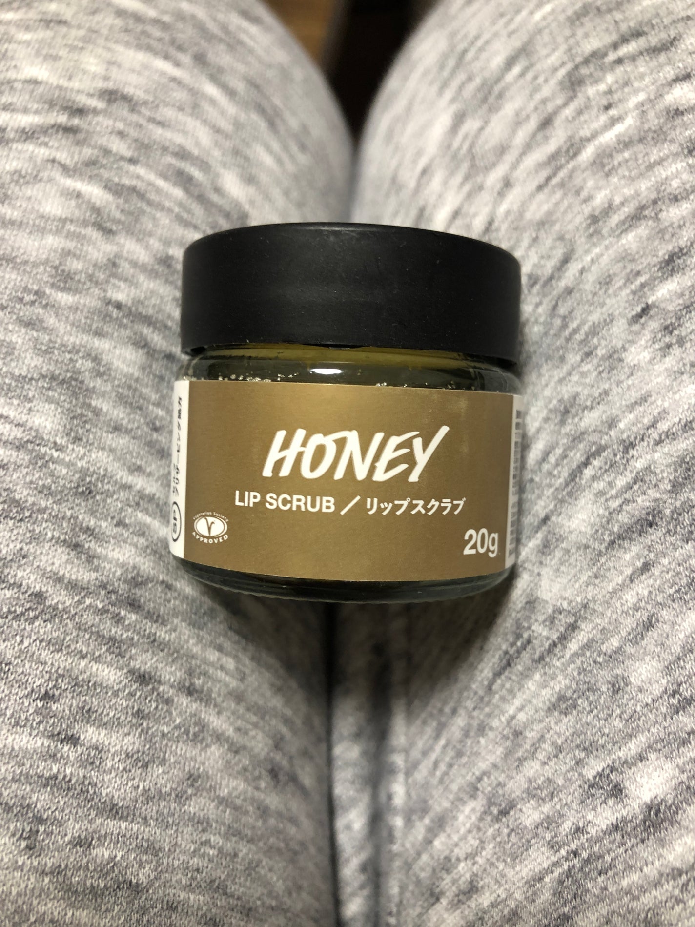 ミツバチ リップスクラブ/ラッシュ/リップスクラブを使ったクチコミ(2枚目)