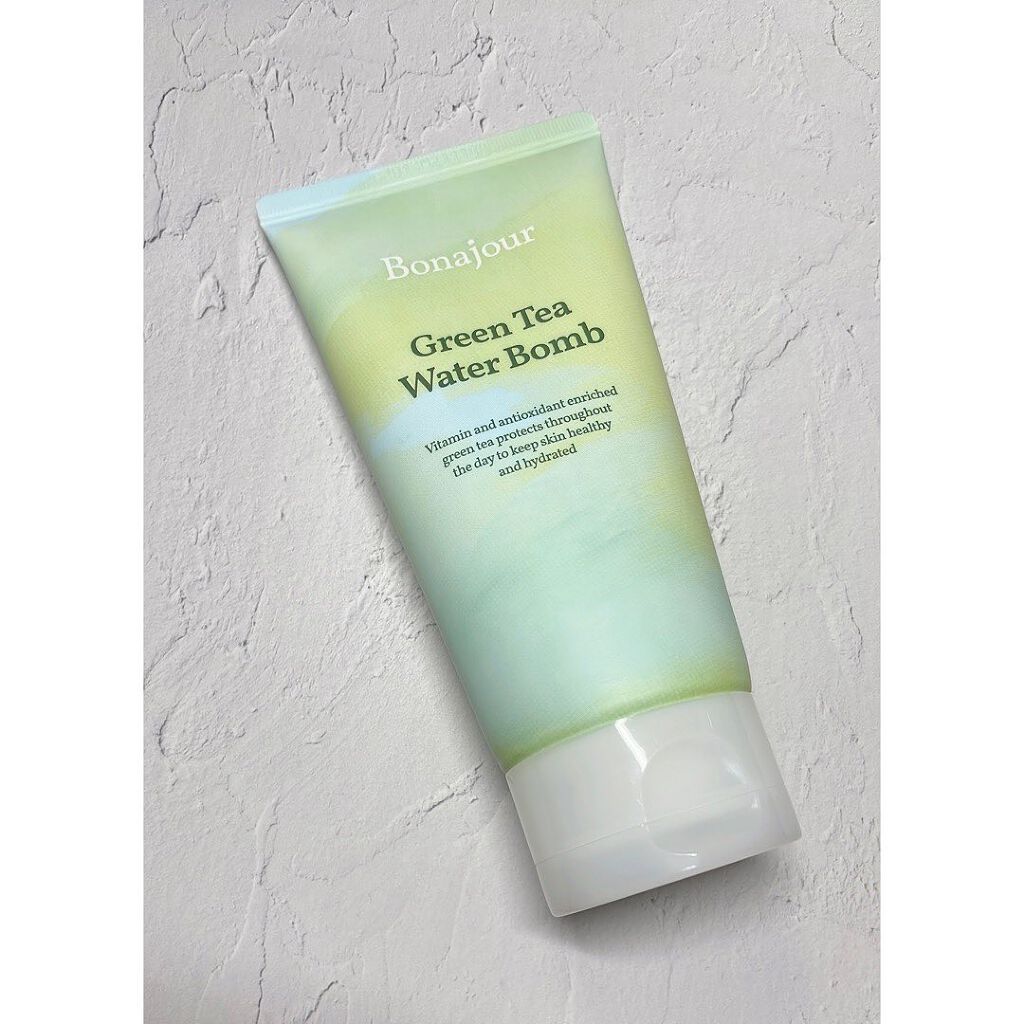 グリーンティーウォーターボム/Bonajour/フェイスクリームを使ったクチコミ（2枚目）