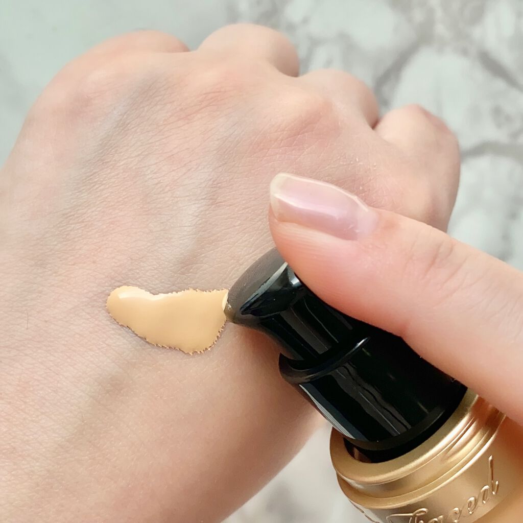 ボーン ディス ウェイ アンディテクタブル 24H マット ファンデーション/Too Faced/リキッドファンデーションを使ったクチコミ（2枚目）