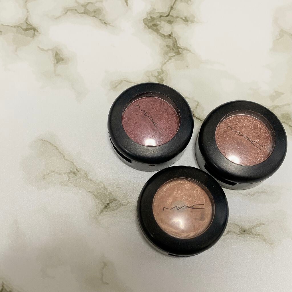 スモール アイシャドウ/M・A・C/単色アイシャドウを使ったクチコミ(4枚目)