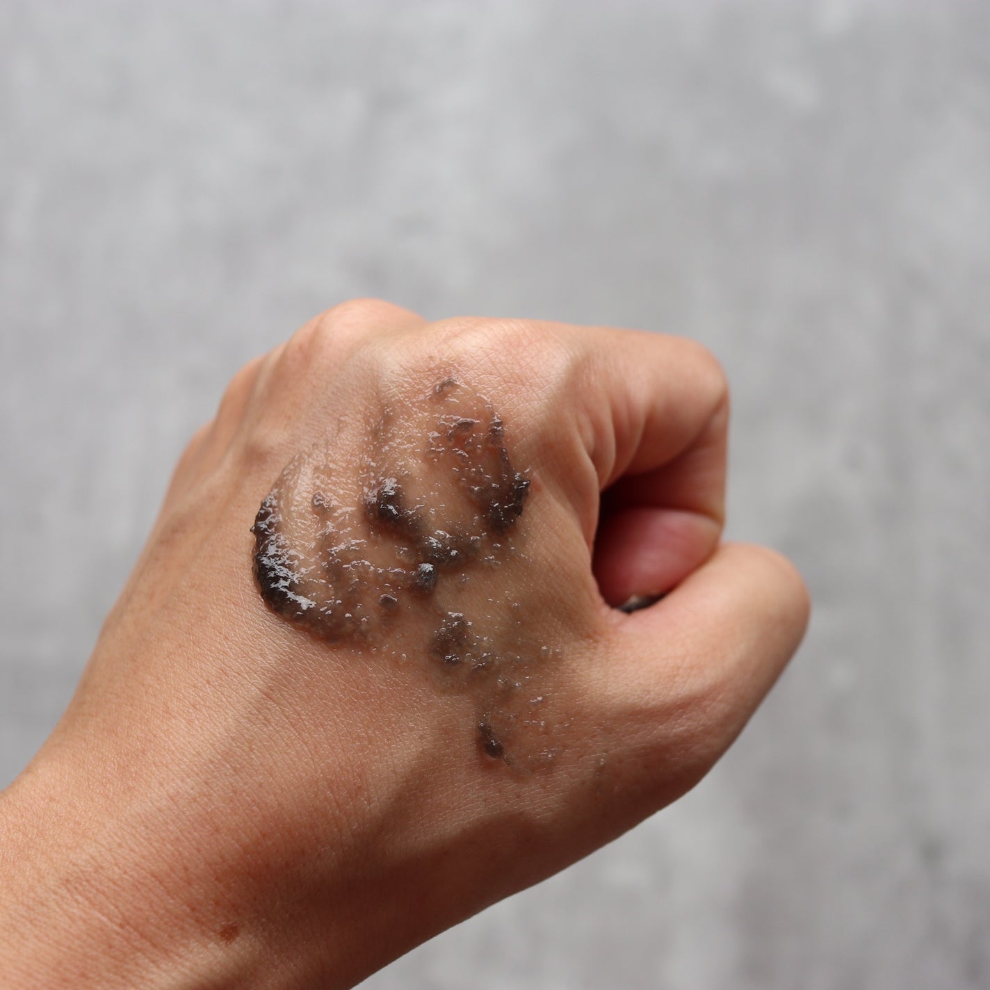 BLACK JELLY WASH(ブラックジェリーウォッシュ)/PLUEST/その他洗顔料を使ったクチコミ(5枚目)